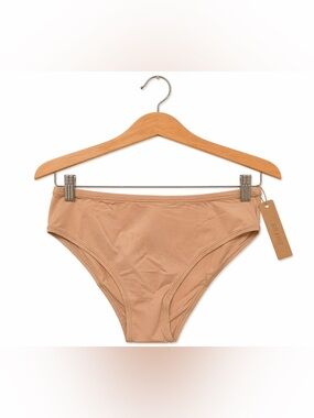 SKIMS Cheeky Brief In Clay. NWT. Large Everyday Essential Neural Seamless